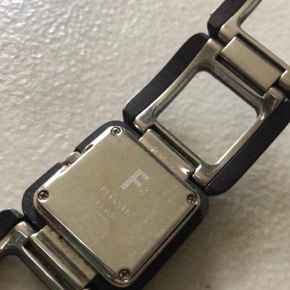 Fossil Wooden Watch - Picture 5 of 5